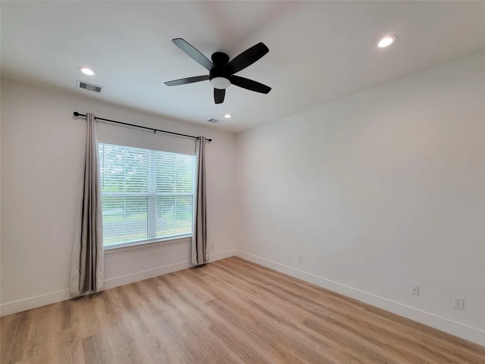 5310 Denmark Street Houston, TX 77028