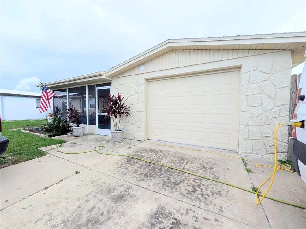 3748 REDWOOD DRIVE Holiday, FL 34691