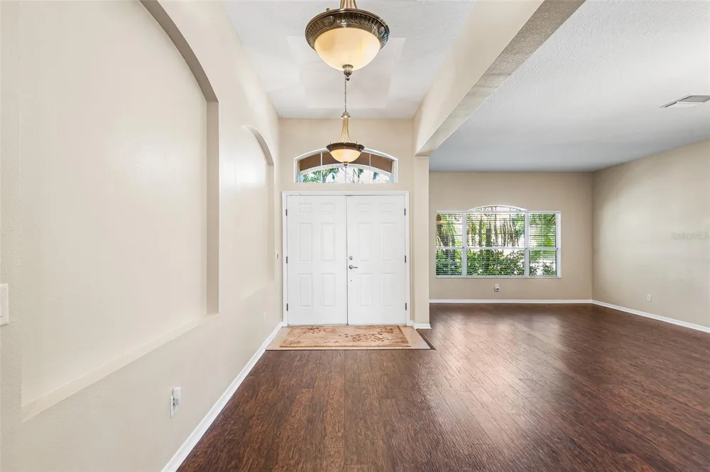 443 YORK DALE DRIVE Ruskin, FL 33570