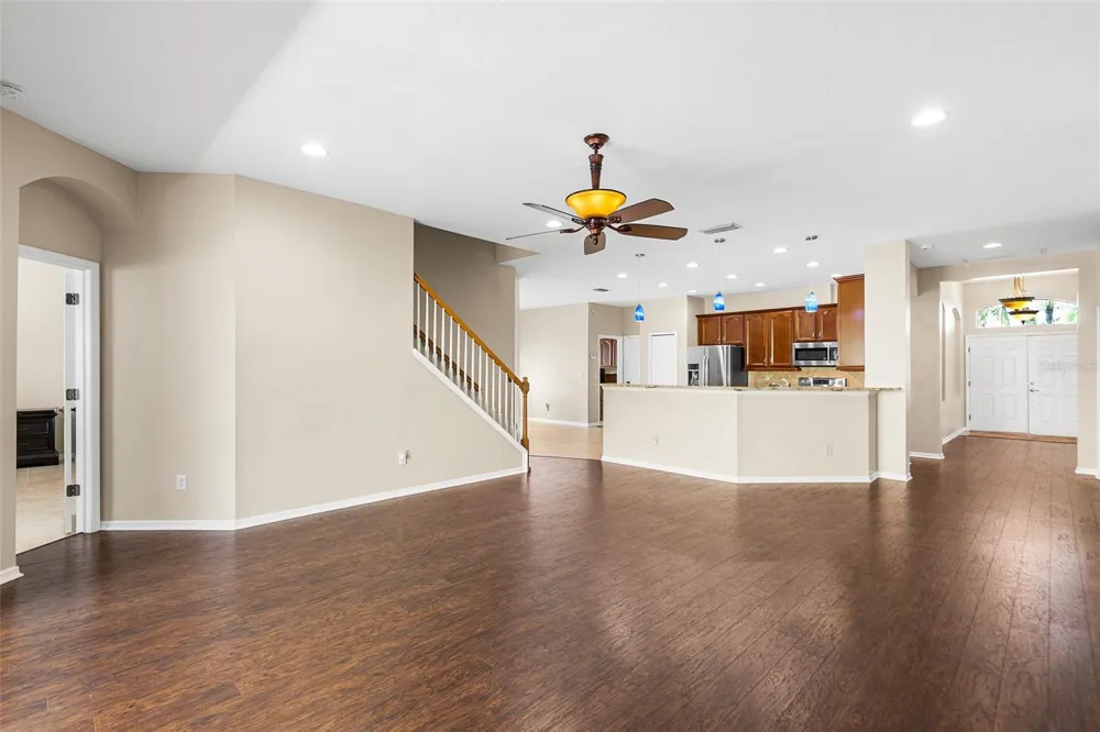 443 YORK DALE DRIVE Ruskin, FL 33570