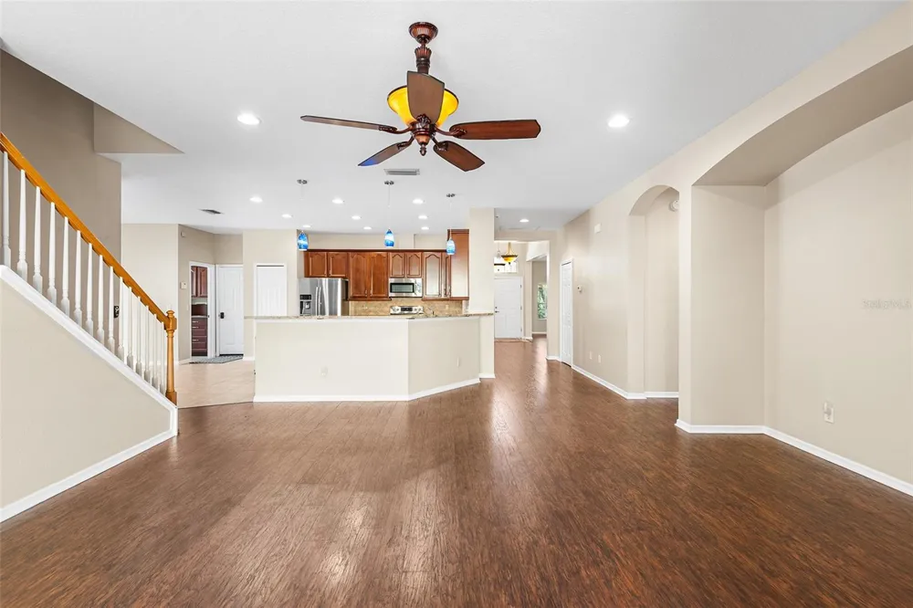 443 YORK DALE DRIVE Ruskin, FL 33570