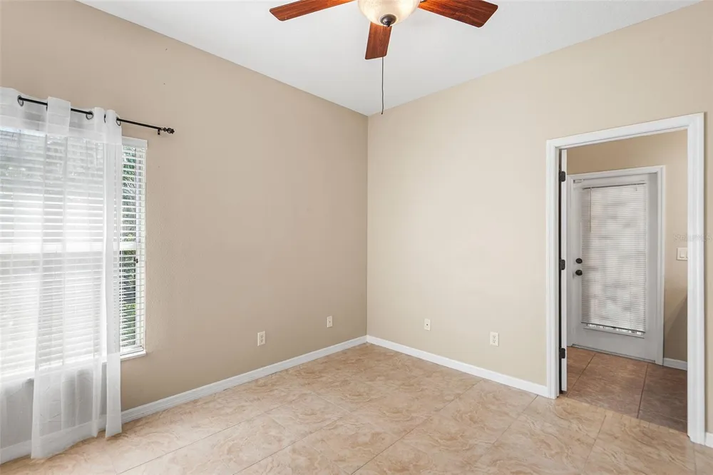 443 YORK DALE DRIVE Ruskin, FL 33570