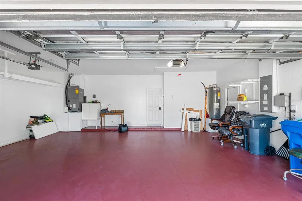 443 YORK DALE DRIVE Ruskin, FL 33570