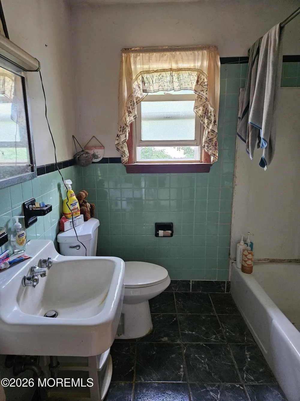 2411 6th Avenue Toms River, NJ 08753