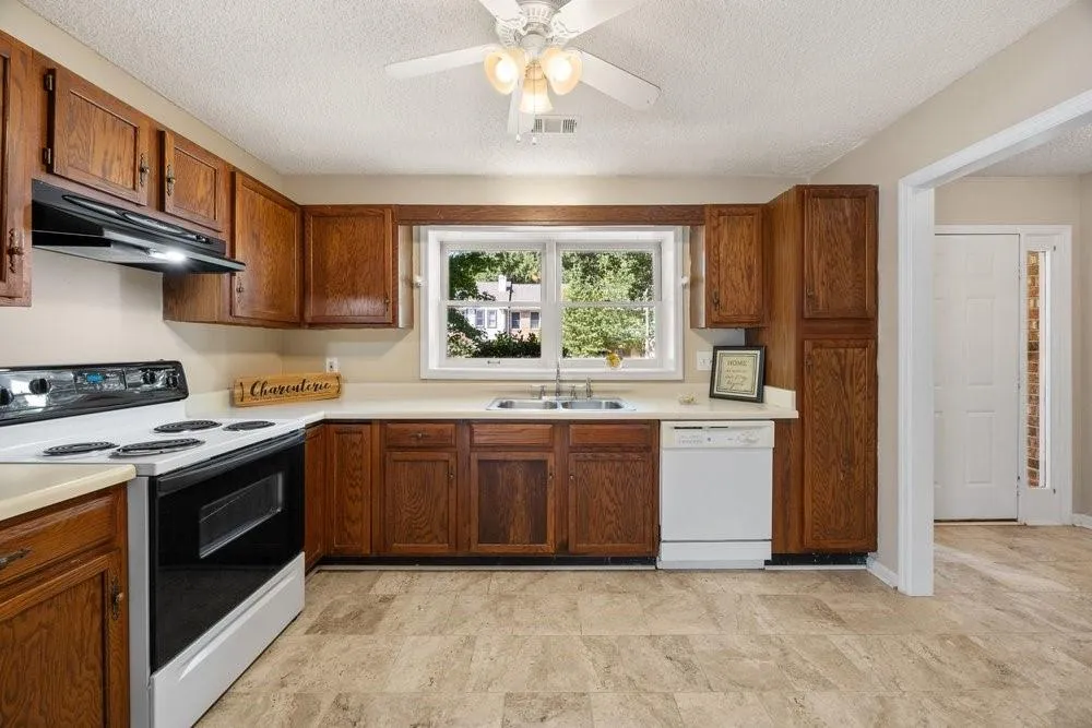 1100 Shiloh Lane NW Kennesaw, GA 30144