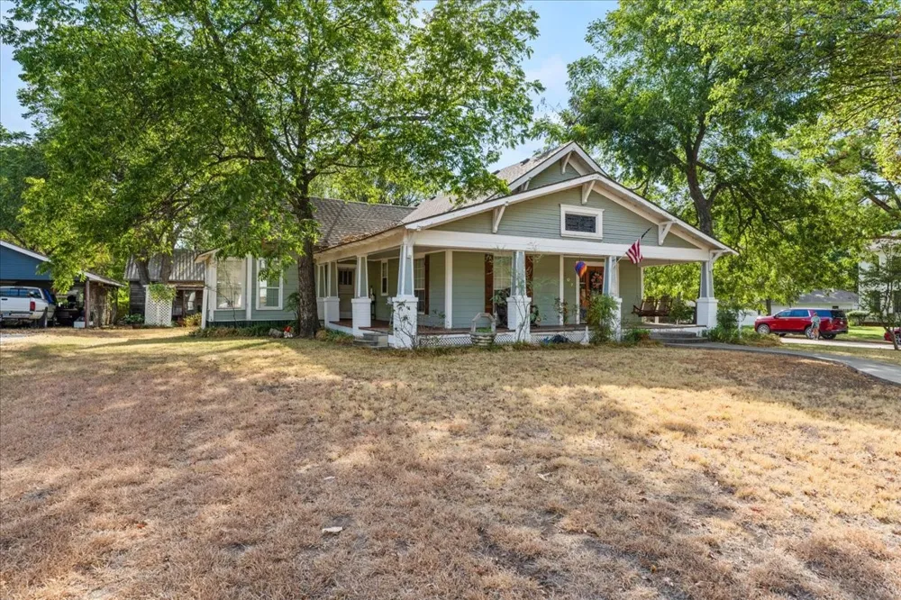 707 Magnolia Avenue Hubbard, TX 76648