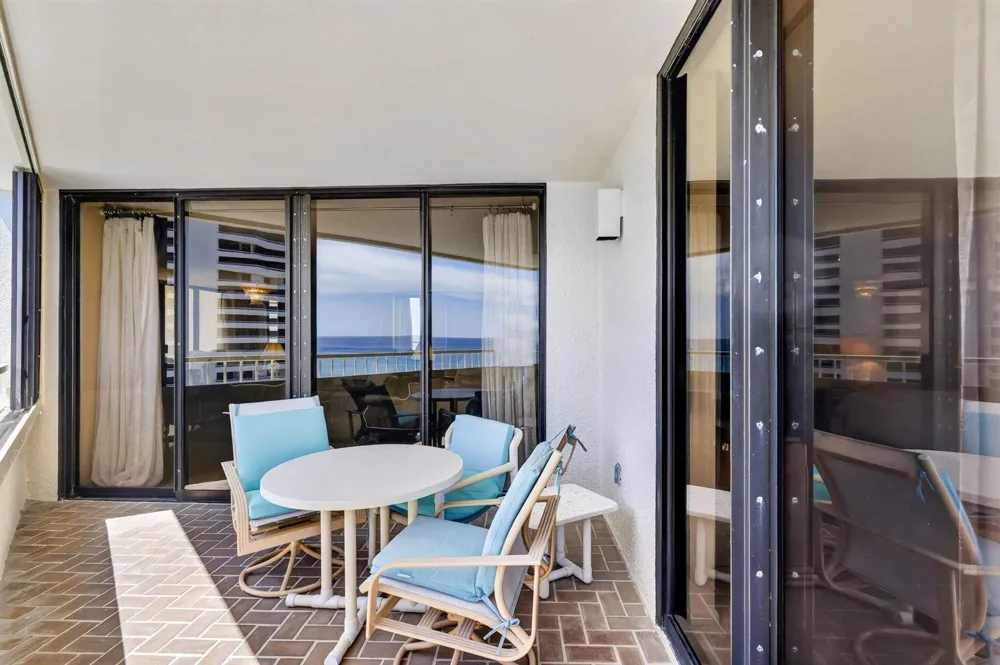 5080 Ocean Drive #14-D Singer Island, FL 33404