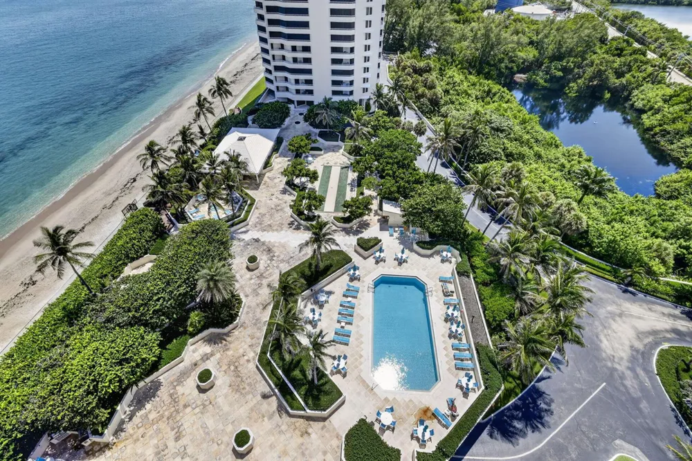 5080 Ocean Drive #14-D Singer Island, FL 33404