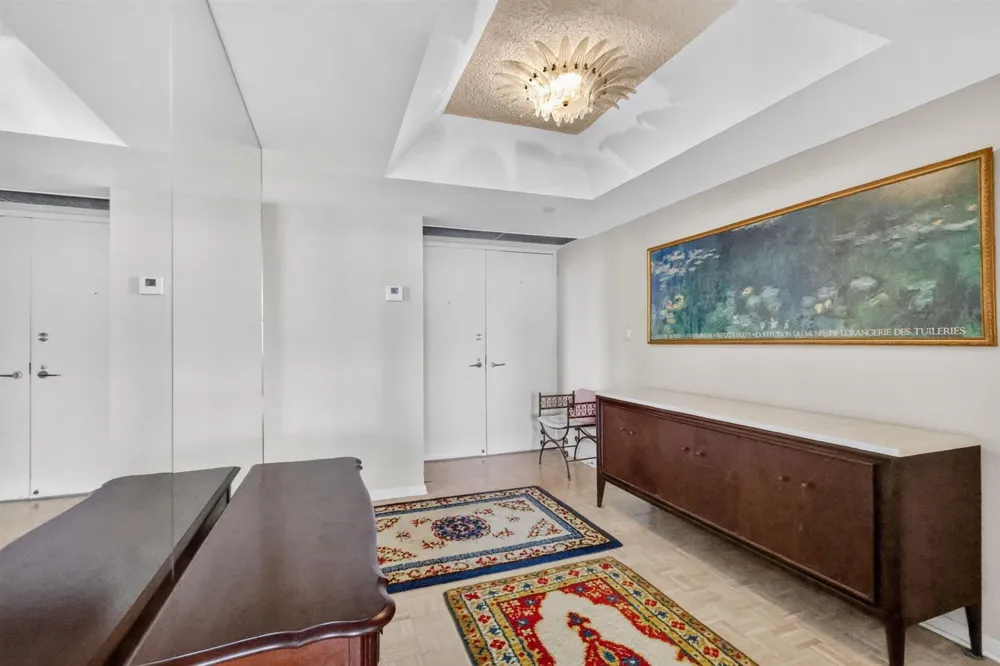 5080 Ocean Drive #14-D Singer Island, FL 33404