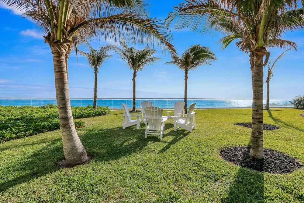 5080 Ocean Drive #14-D Singer Island, FL 33404