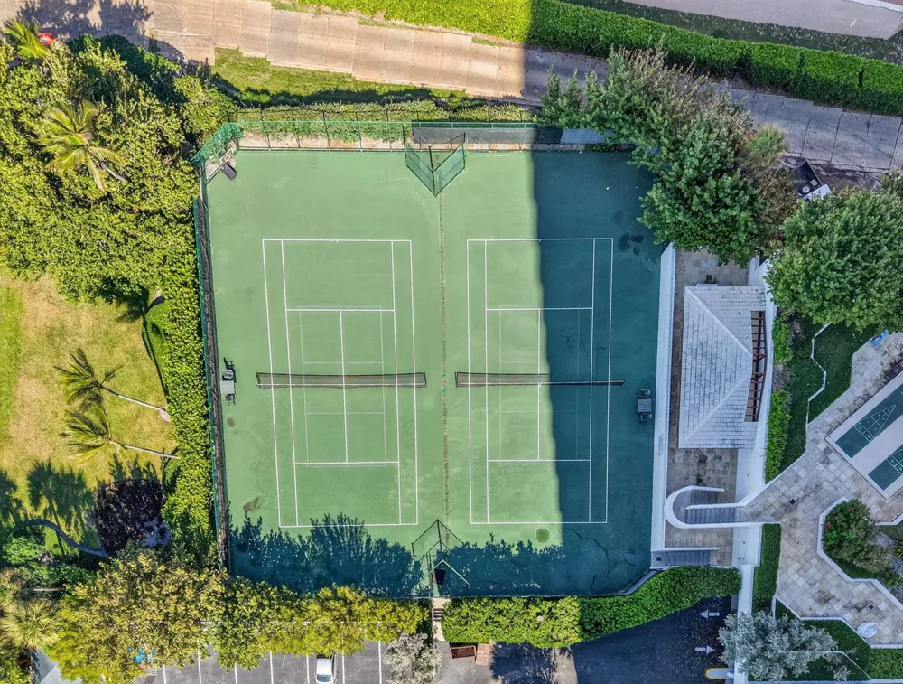 5080 Ocean Drive #14-D Singer Island, FL 33404
