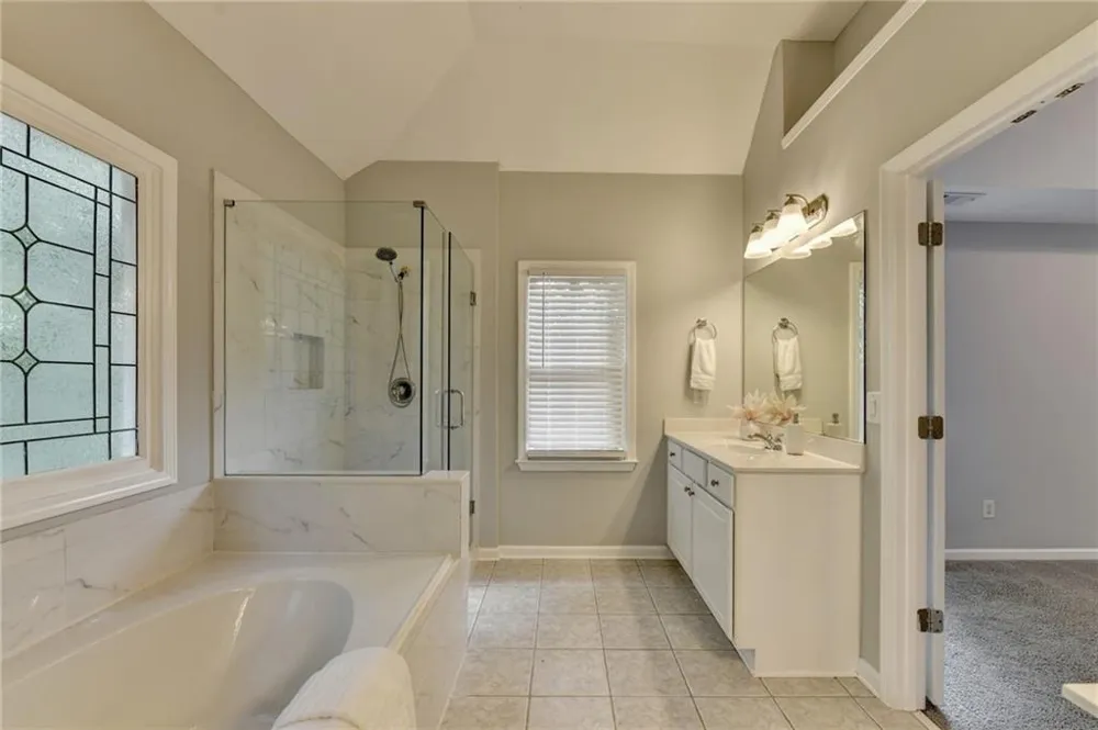 3545 Sentry View Trace Suwanee, GA 30024
