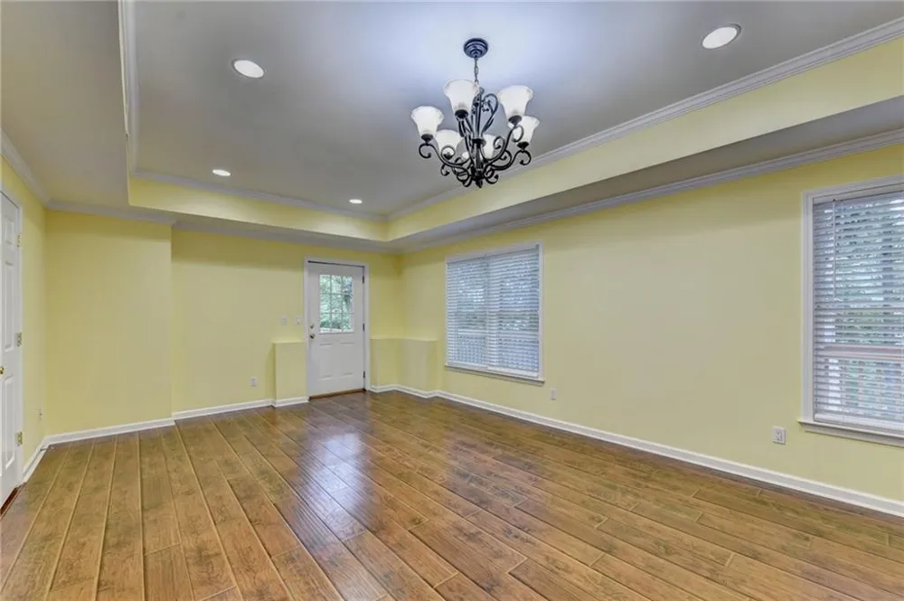 3545 Sentry View Trace Suwanee, GA 30024