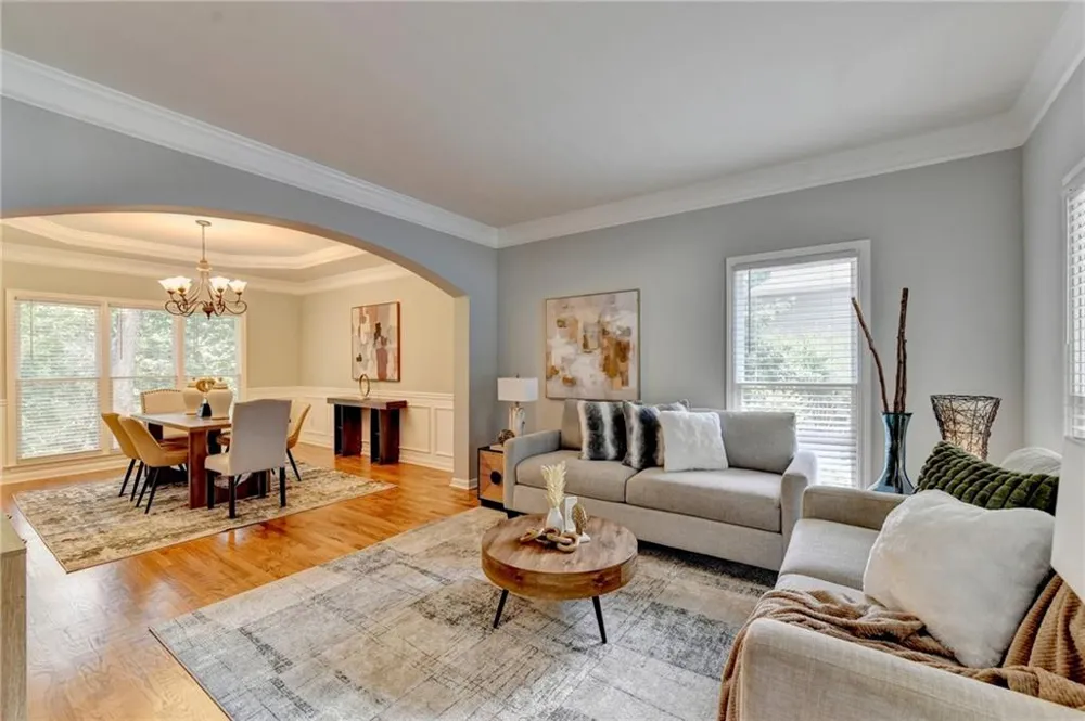 3545 Sentry View Trace Suwanee, GA 30024