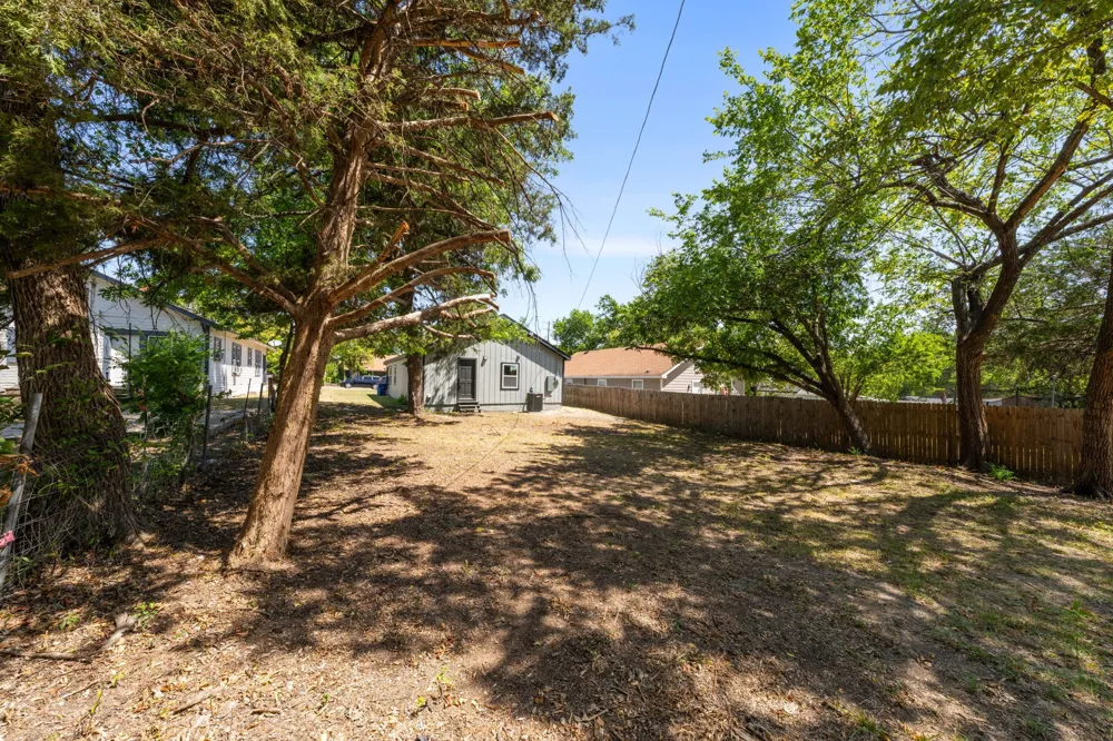 1418 Georgia Avenue Dallas, TX 75216