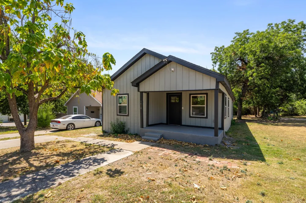 1418 Georgia Avenue Dallas, TX 75216