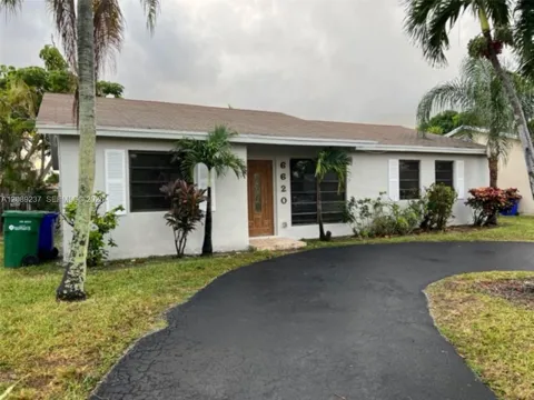 6620 NW 24th Ct #6620