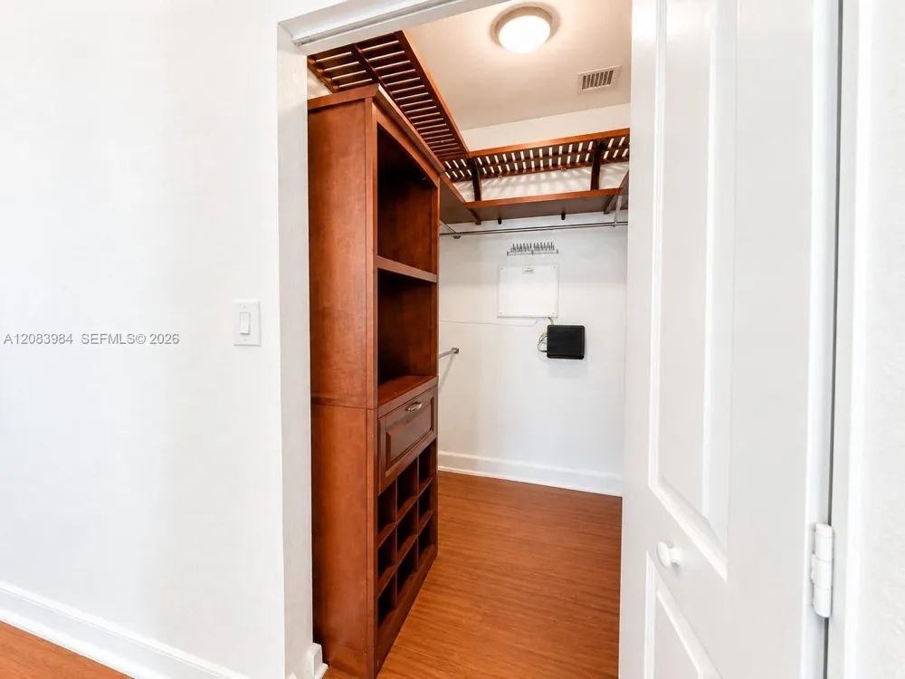 1830 Radius Dr #1102 Hollywood, FL 33020