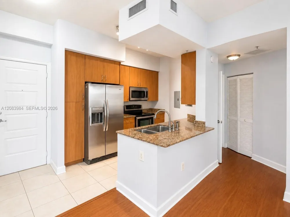 1830 Radius Dr #1102 Hollywood, FL 33020