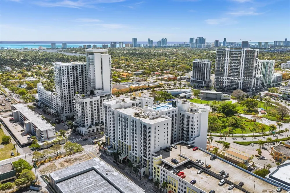 1830 Radius Dr #1102 Hollywood, FL 33020