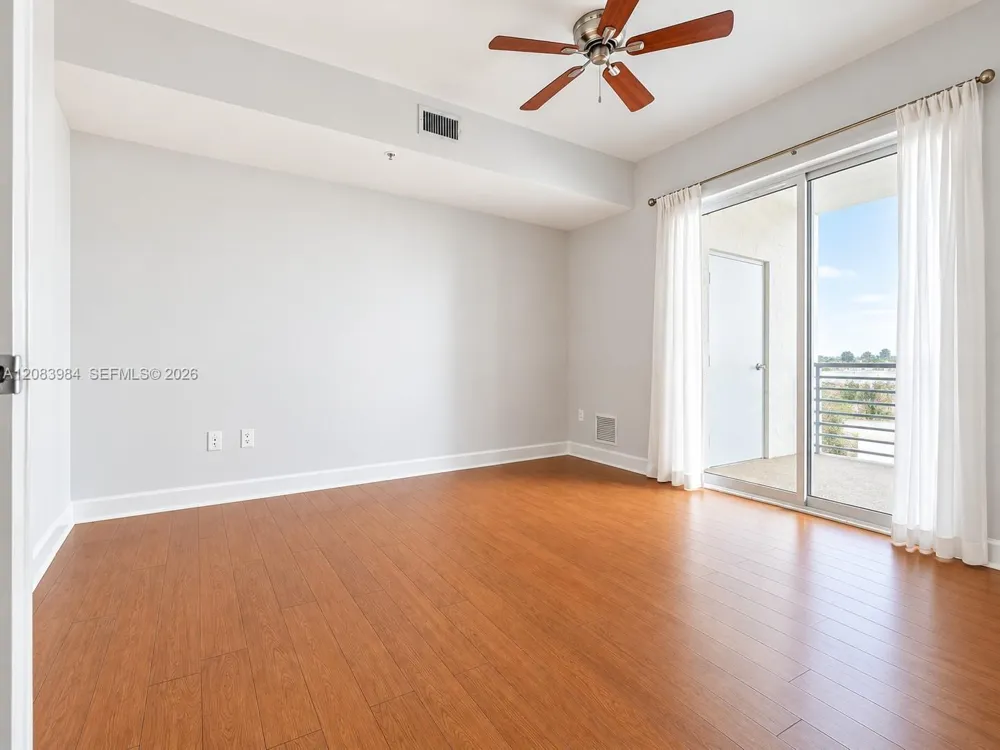 1830 Radius Dr #1102 Hollywood, FL 33020