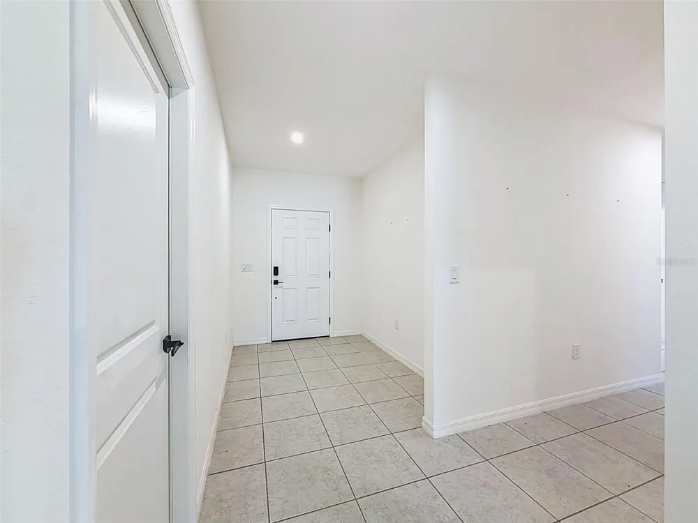 805 WHISPERING PINES ROAD Cape Coral, FL 33993