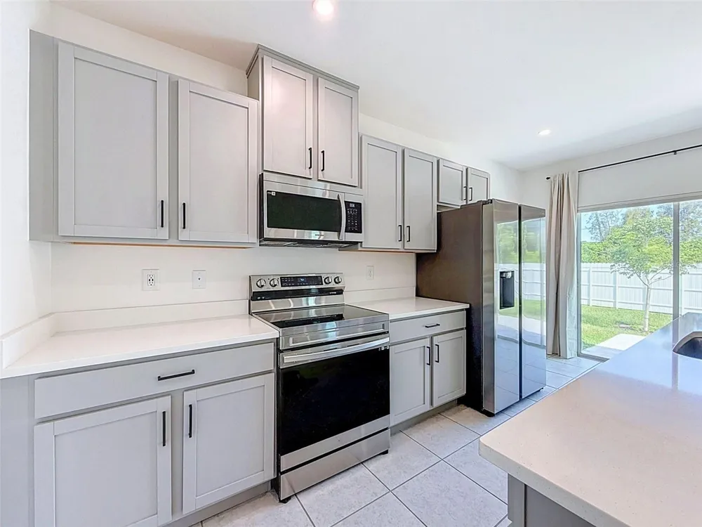 805 WHISPERING PINES ROAD Cape Coral, FL 33993