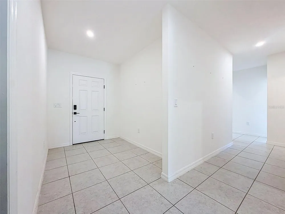 805 WHISPERING PINES ROAD Cape Coral, FL 33993