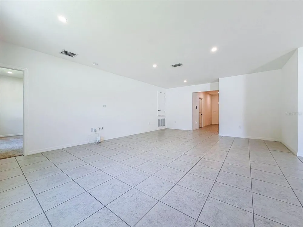 805 WHISPERING PINES ROAD Cape Coral, FL 33993