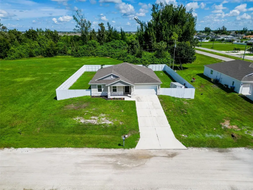 805 WHISPERING PINES ROAD Cape Coral, FL 33993