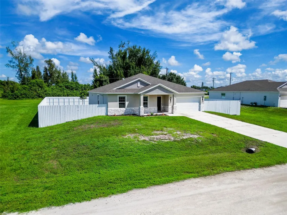 805 WHISPERING PINES ROAD Cape Coral, FL 33993