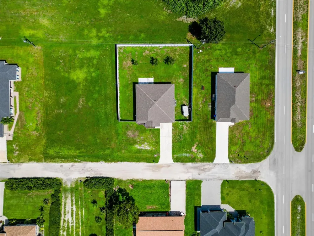 805 WHISPERING PINES ROAD Cape Coral, FL 33993