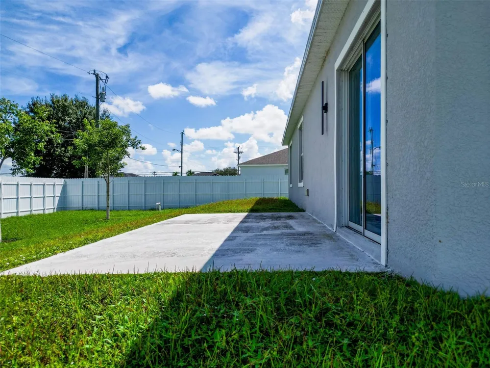 805 WHISPERING PINES ROAD Cape Coral, FL 33993