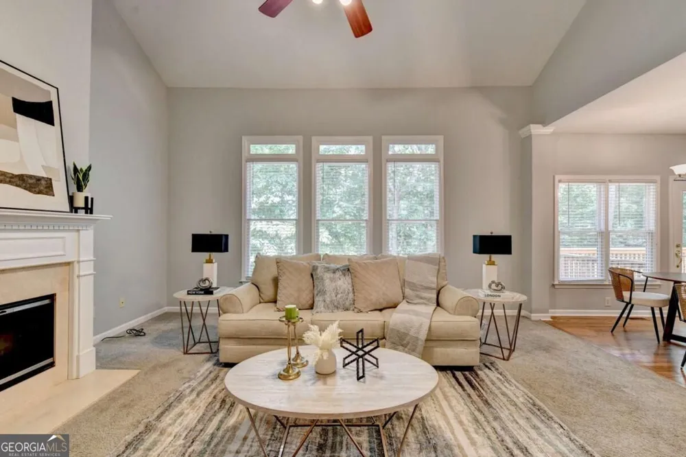 3545 Sentry View TRCE Suwanee, GA 30024
