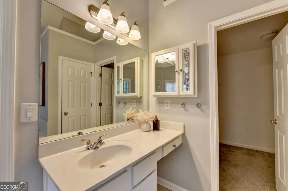 3545 Sentry View TRCE Suwanee, GA 30024
