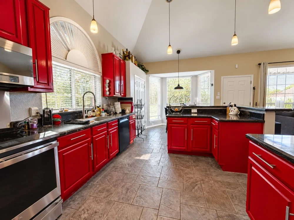 202 Browning Lane Grand Prairie, TX 75052
