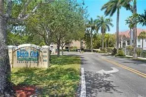 609 E Sheridan St #201 Dania Beach, FL 33004