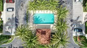 609 E Sheridan St #201 Dania Beach, FL 33004