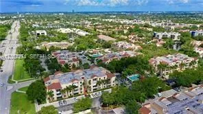 609 E Sheridan St #201 Dania Beach, FL 33004
