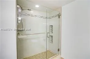 609 E Sheridan St #201 Dania Beach, FL 33004