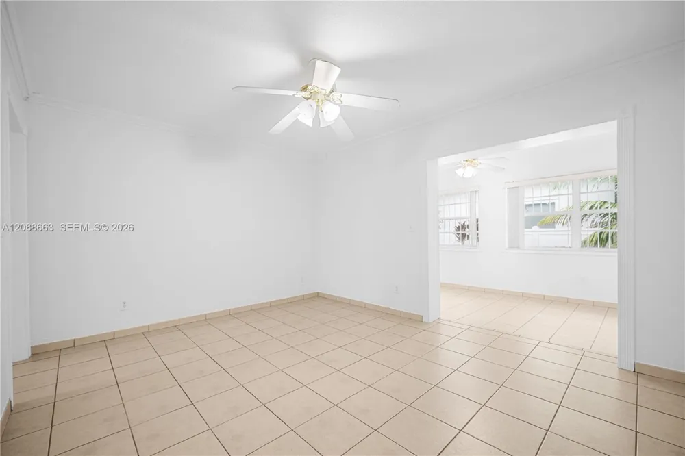 3675 SW 23rd St #A Miami, FL 33145