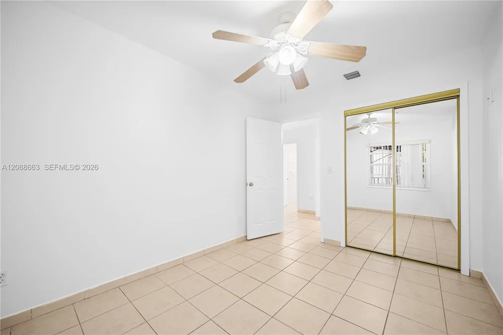 3675 SW 23rd St #A Miami, FL 33145