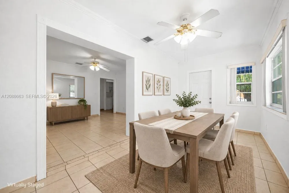 3675 SW 23rd St #A Miami, FL 33145
