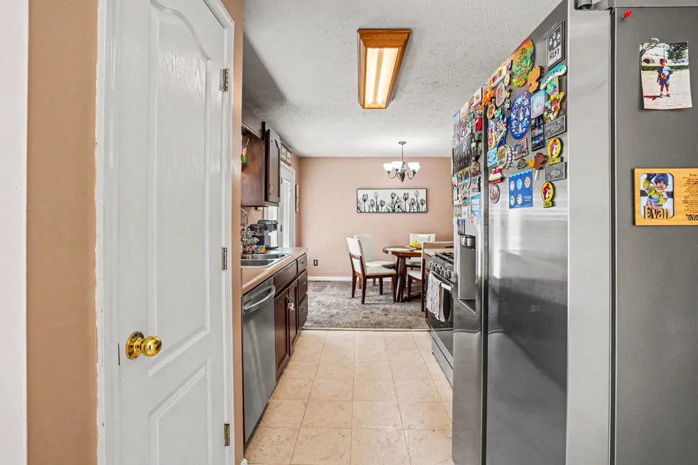 916 Creekview Dr Columbia, TN 38401