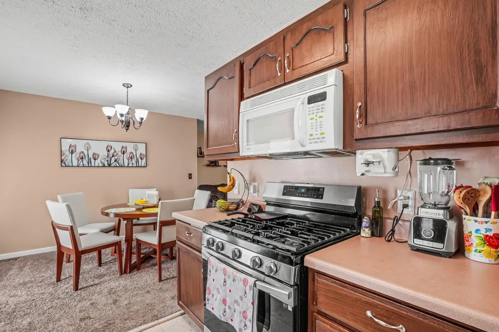 916 Creekview Dr Columbia, TN 38401