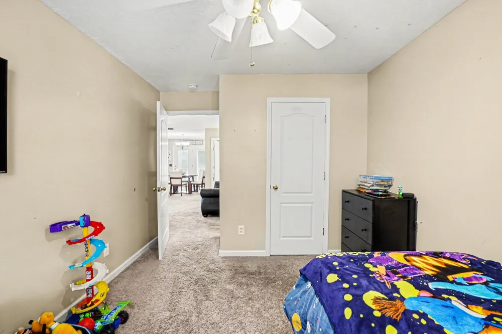 916 Creekview Dr Columbia, TN 38401