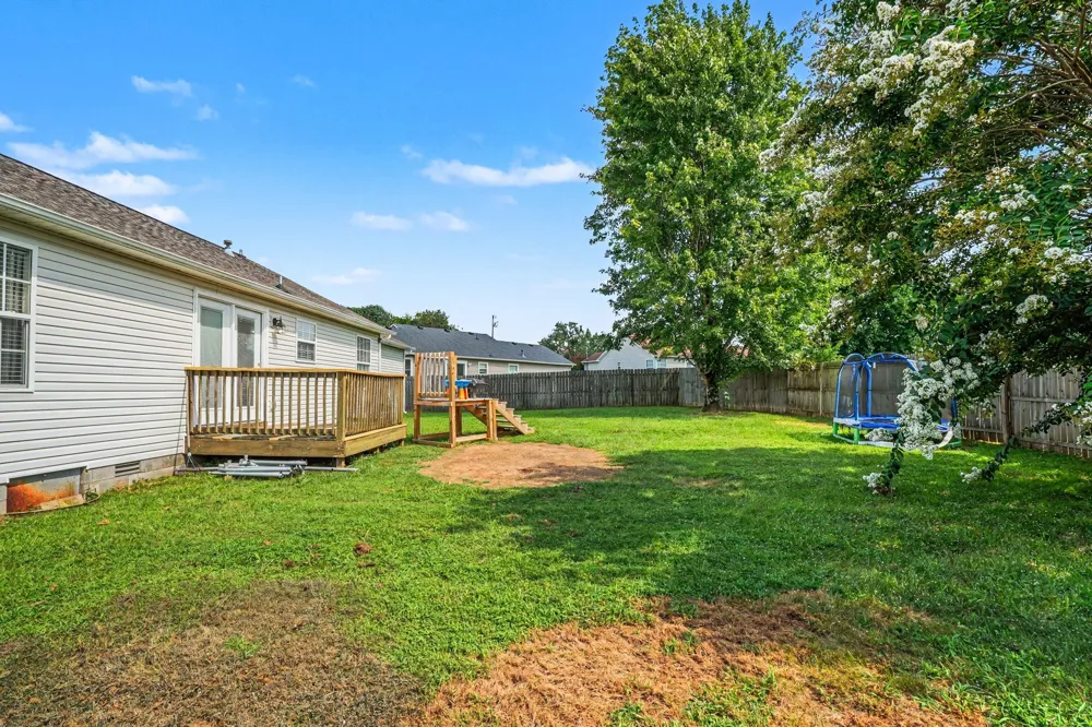 916 Creekview Dr Columbia, TN 38401