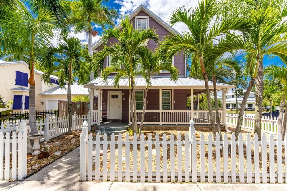 502 W MARION AVENUE Punta Gorda, FL 33950