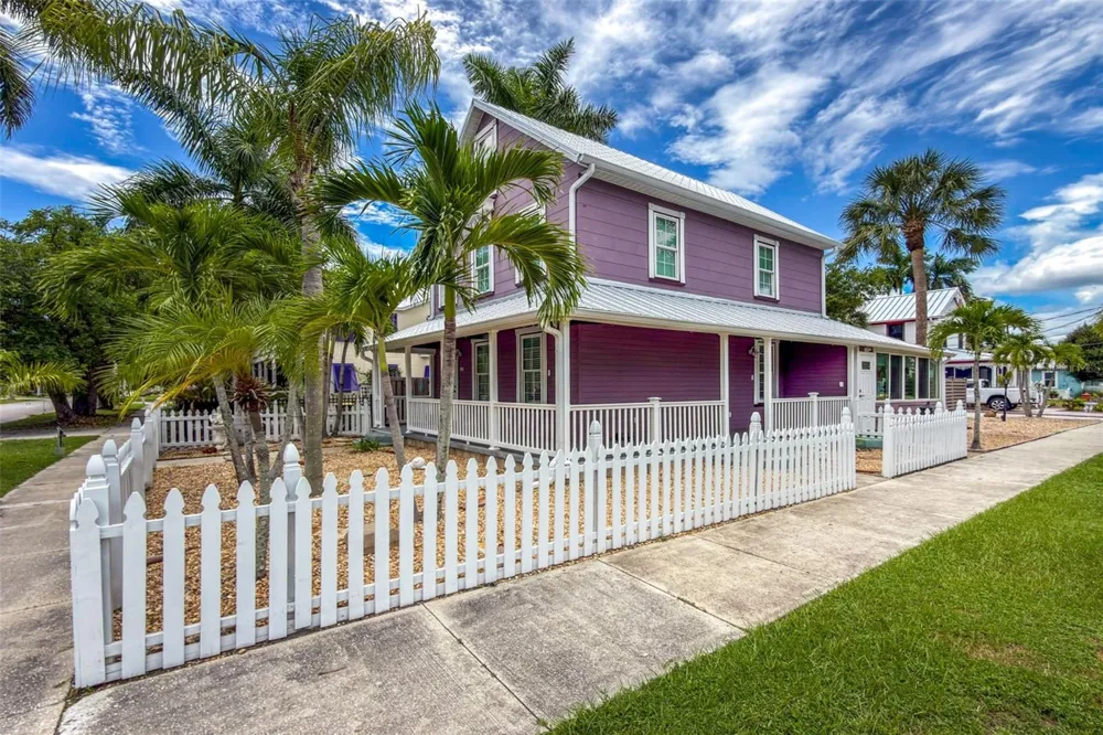 502 W MARION AVENUE Punta Gorda, FL 33950