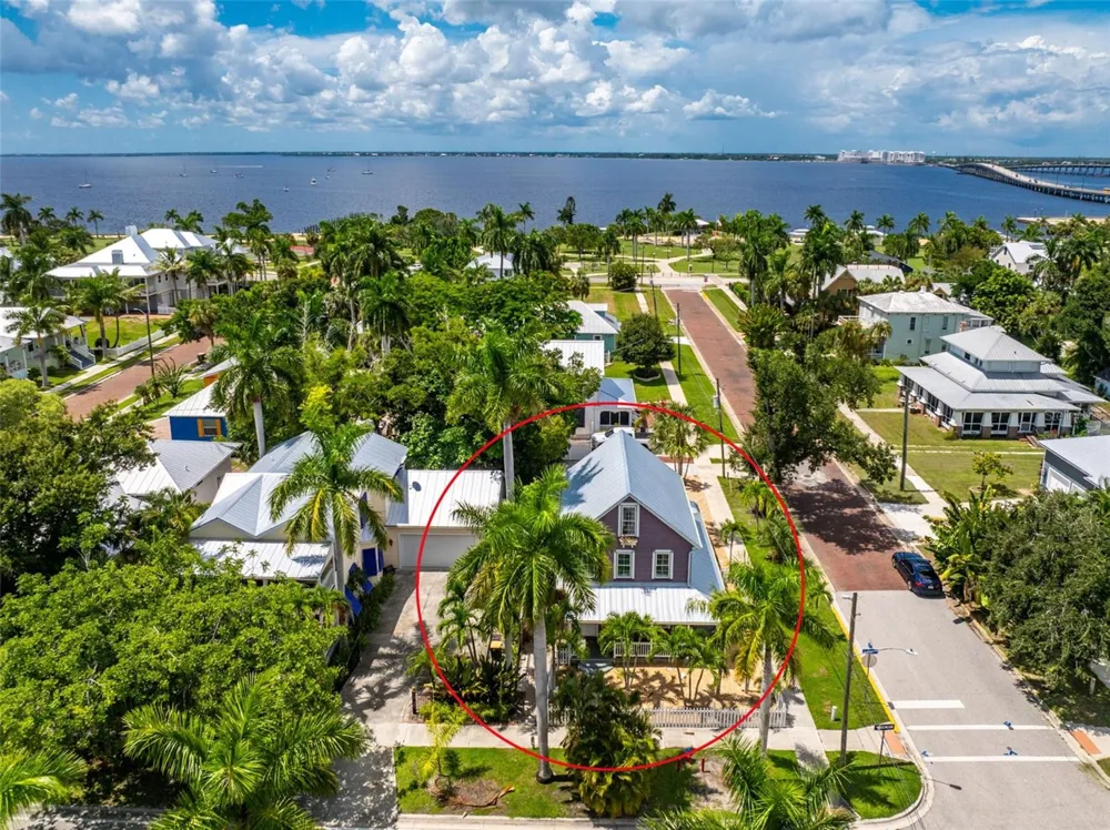 502 W MARION AVENUE Punta Gorda, FL 33950